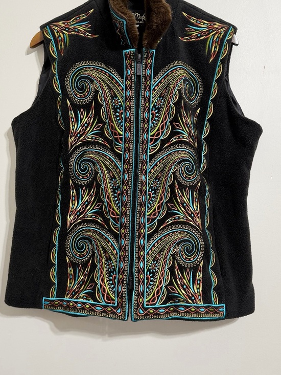 Bob Mackie Jackets & Blazers - Bob Mackie Wearable Art Black Fleece Embroidered Vest Faux Fur Collar Large